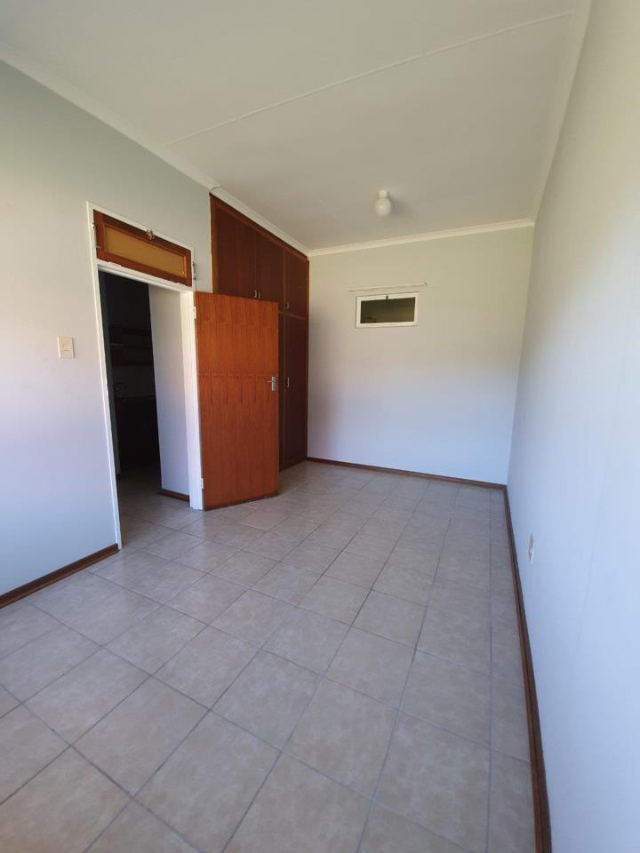 To Let 1 Bedroom Property for Rent in Mangold Park Eastern Cape